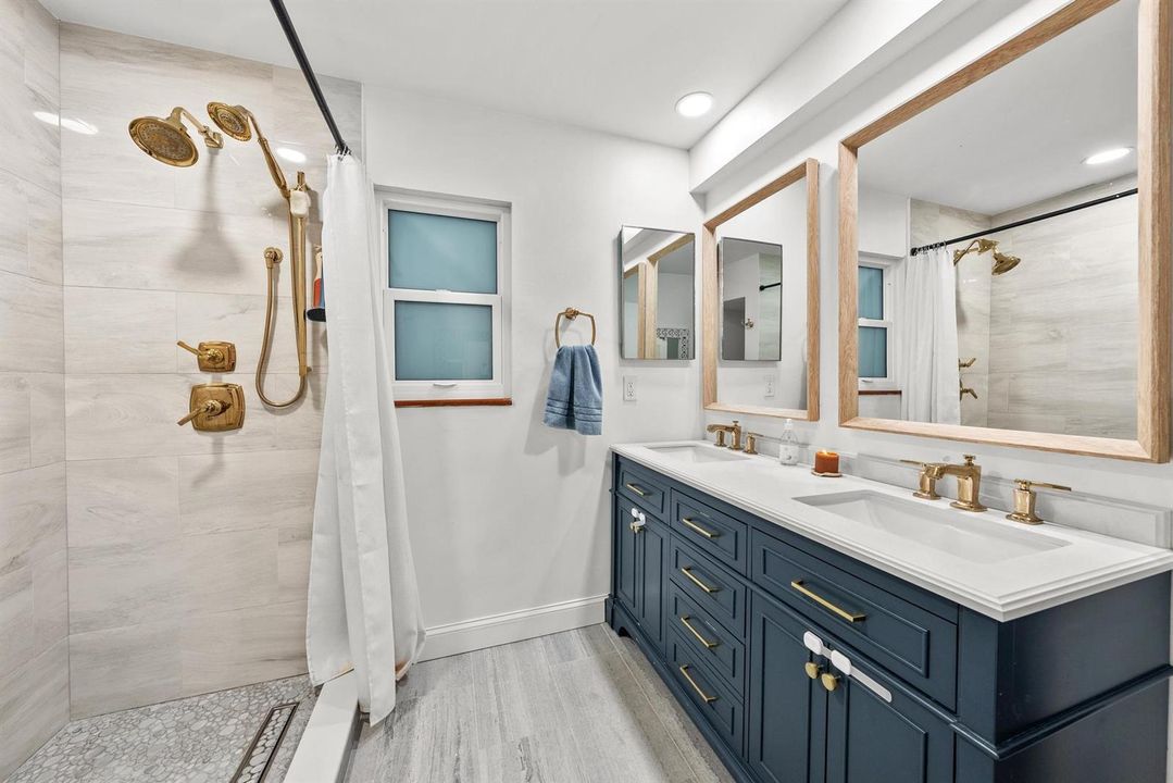502 N Loxahatchee Dr-26
