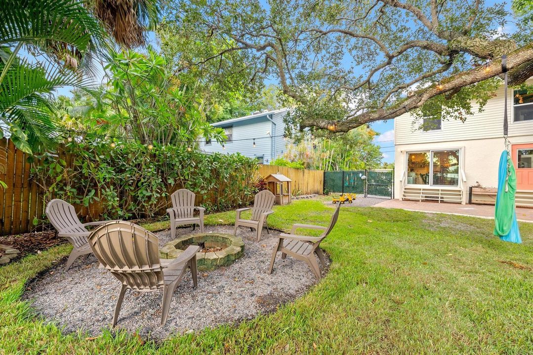 502 N Loxahatchee Dr-3