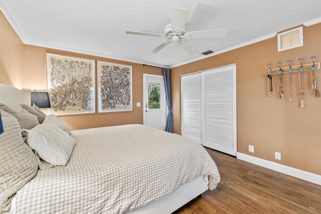 502 N Loxahatchee Dr-25