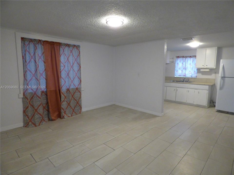En Renta: $1,400 (2 camas, 1 baños, 0 Pies cuadrados)