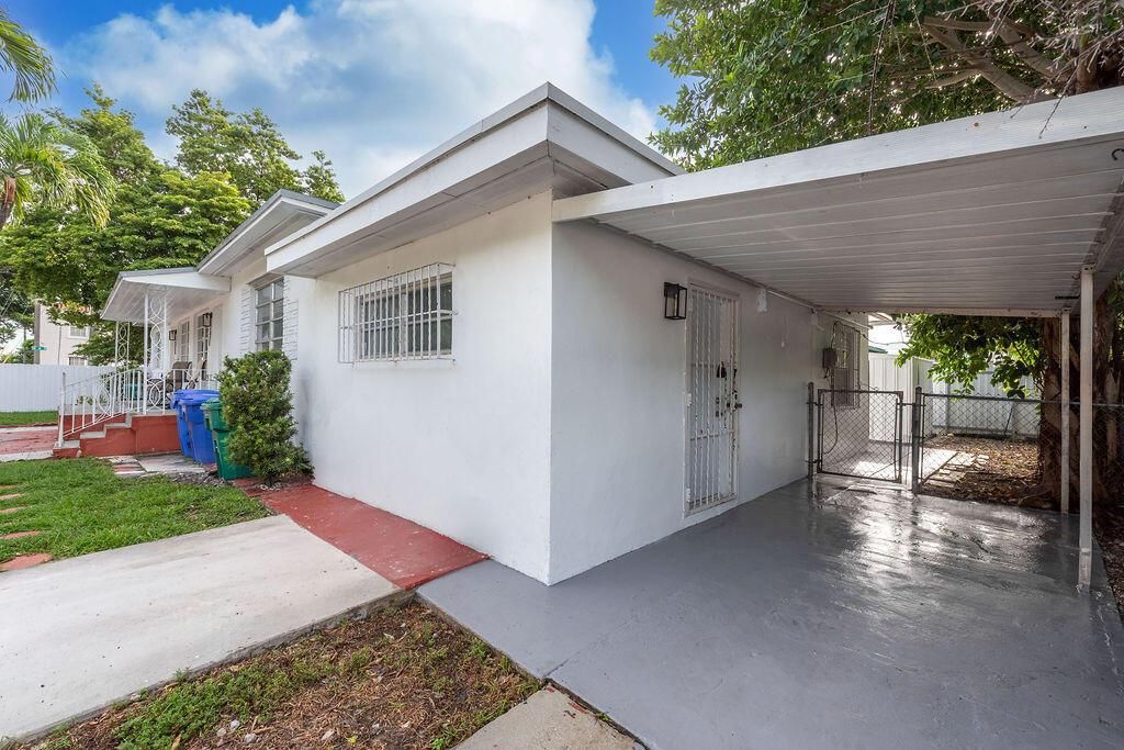 321Northwest21stave#HMiami-17