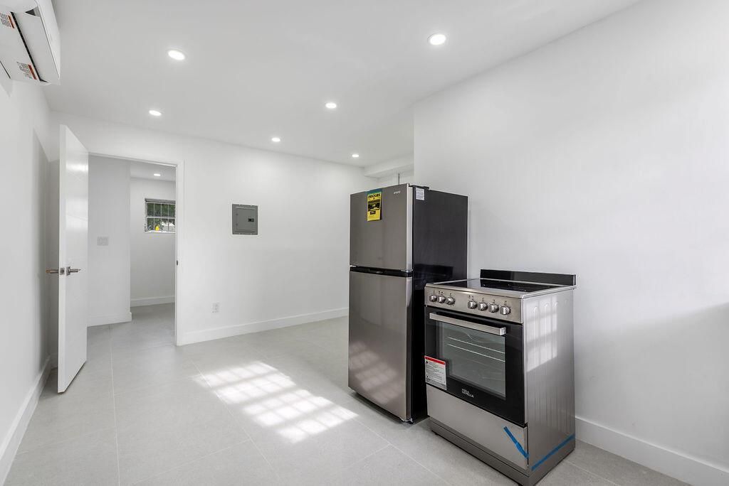 321Northwest21stave#HMiami-9