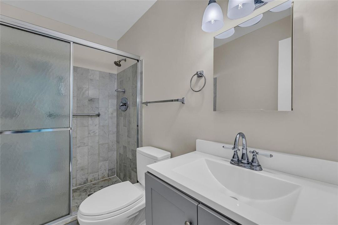 Secondary Bathroom with shower