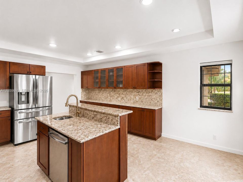 En Venta: $1,380,000 (5 camas, 3 baños, 2717 Pies cuadrados)