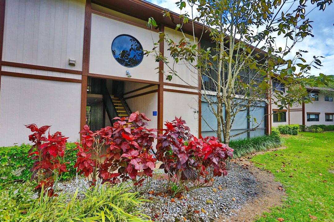 9474 S Belfort Cir Tamarac FL-print-035-