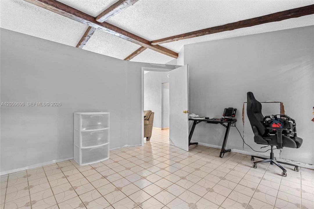 En Venta: $340,000 (3 camas, 2 baños, 0 Pies cuadrados)