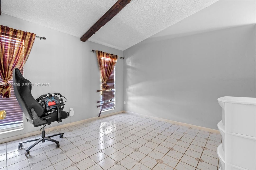 En Venta: $340,000 (3 camas, 2 baños, 0 Pies cuadrados)