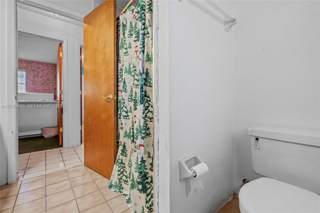 En Venta: $340,000 (3 camas, 2 baños, 0 Pies cuadrados)