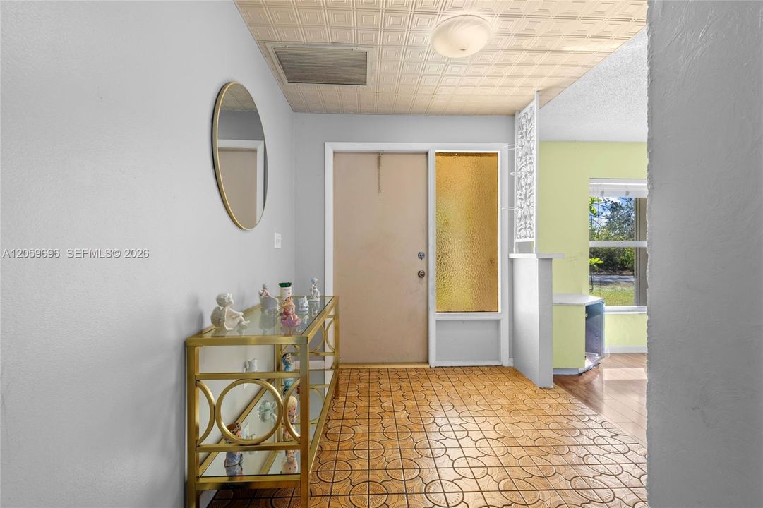 En Venta: $340,000 (3 camas, 2 baños, 0 Pies cuadrados)