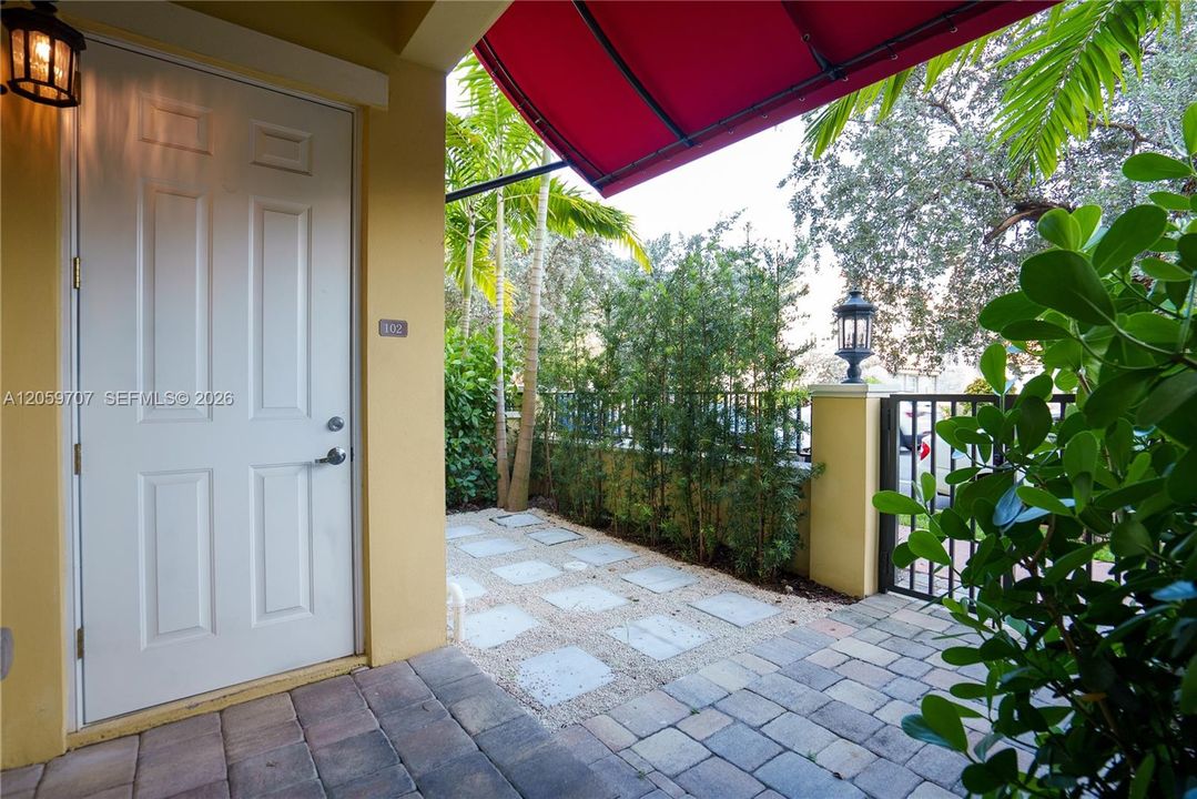 For Rent: $4,600 (2 beds, 2 baths, 1536 Square Feet)