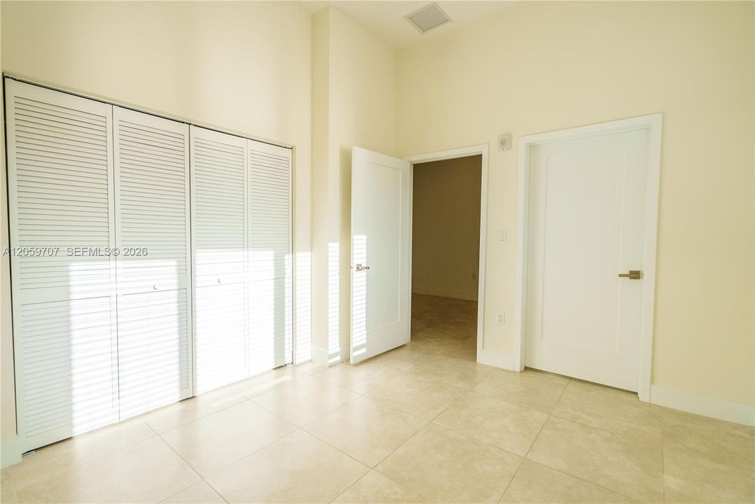 For Rent: $4,600 (2 beds, 2 baths, 1536 Square Feet)