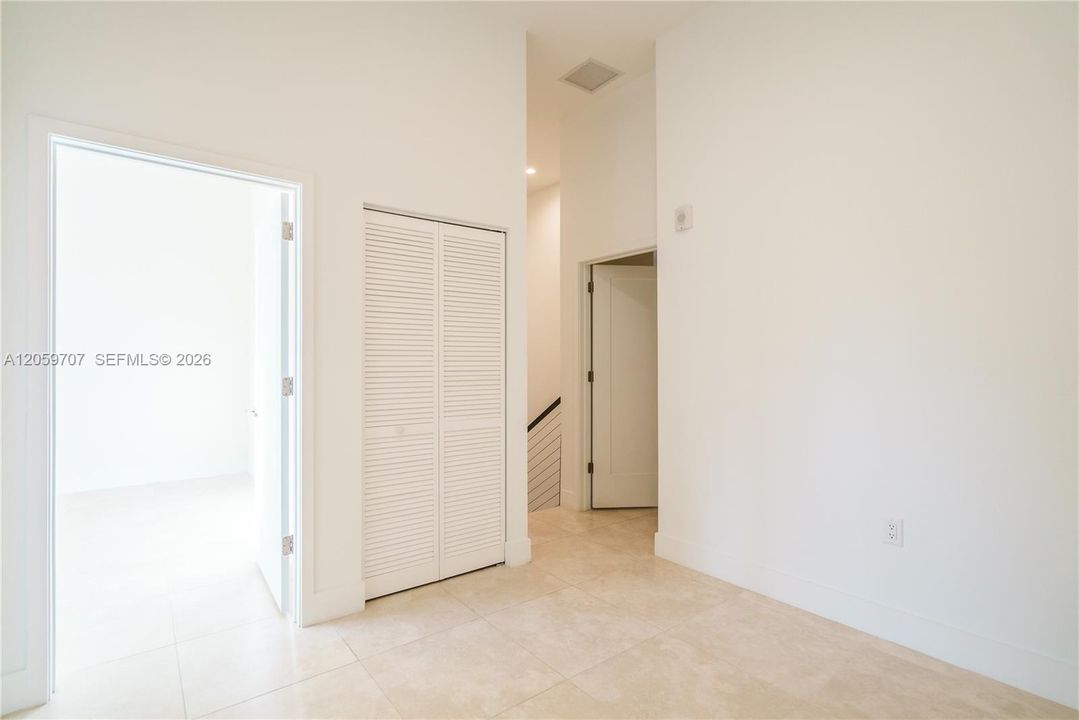 For Rent: $4,600 (2 beds, 2 baths, 1536 Square Feet)