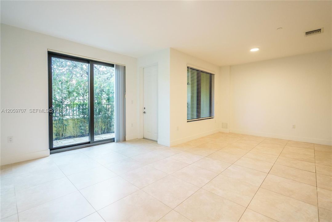 For Rent: $4,600 (2 beds, 2 baths, 1536 Square Feet)
