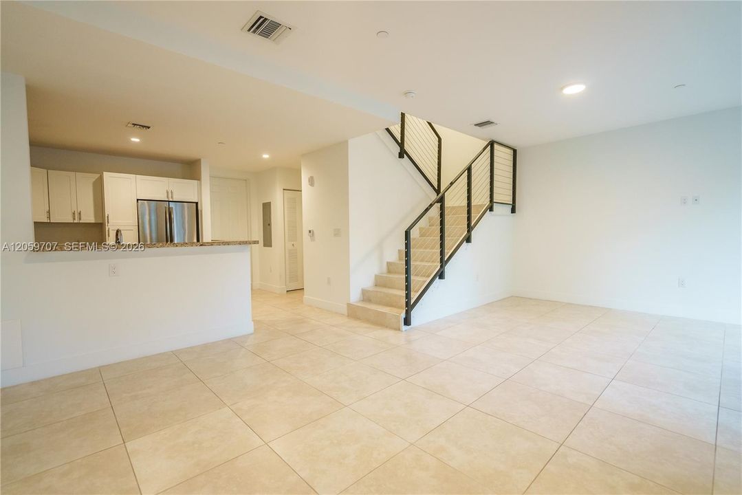 For Rent: $4,600 (2 beds, 2 baths, 1536 Square Feet)