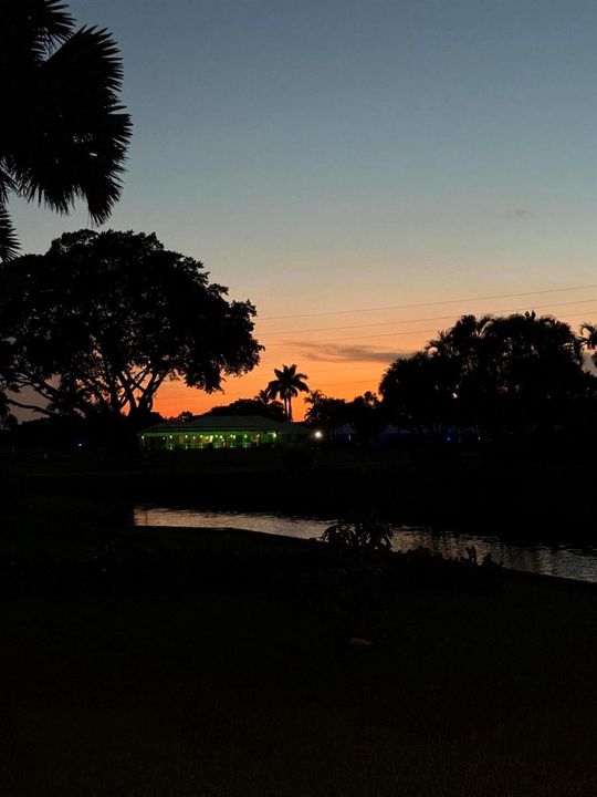 STUNNING SUNSETS!