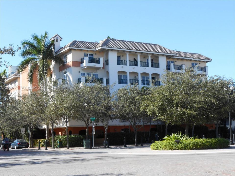 En Venta: $889,999 (2 camas, 2 baños, 1190 Pies cuadrados)