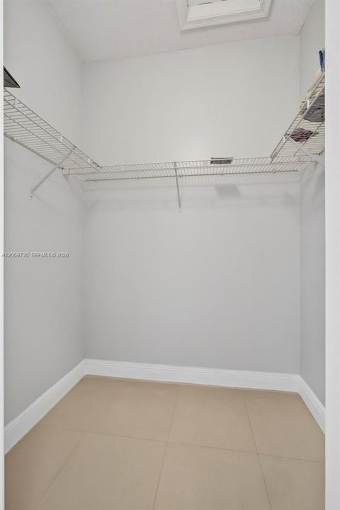 В аренду: $2,995 (3 спален, 2 ванн, 1482 Квадратных фут)