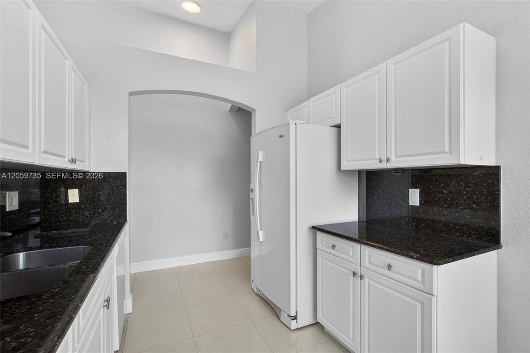 В аренду: $2,995 (3 спален, 2 ванн, 1482 Квадратных фут)