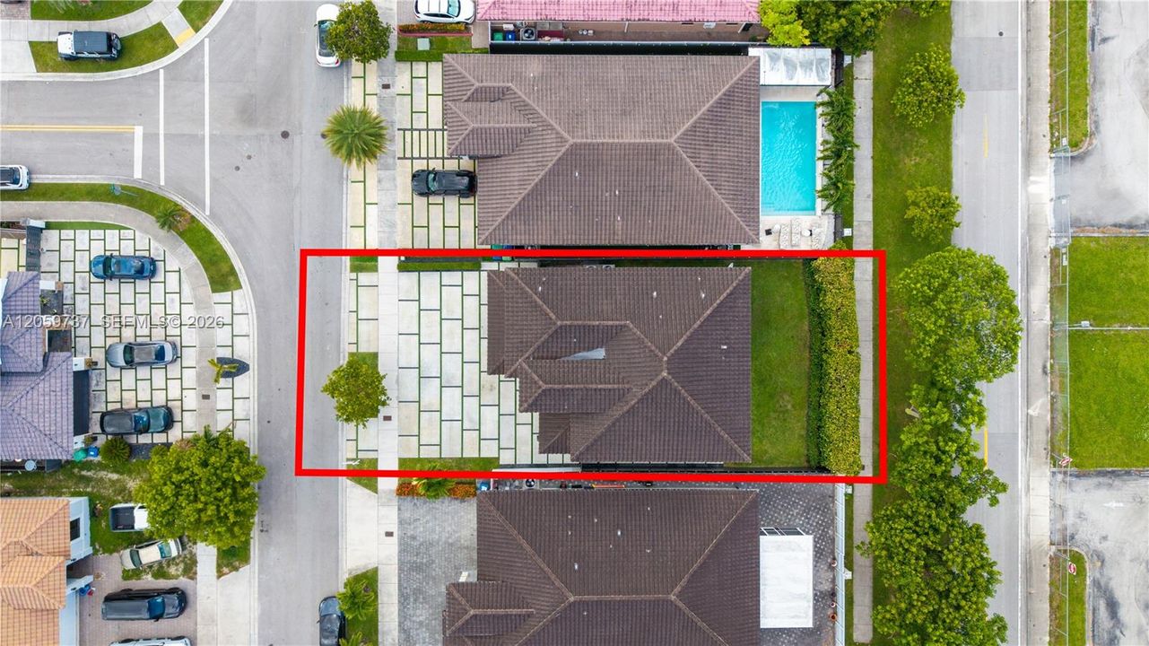 На продажу: $1,075,000 (4 спален, 4 ванн, 2921 Квадратных фут)