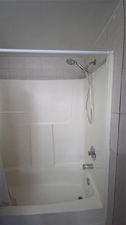 В аренду: $2,500 (2 спален, 2 ванн, 1000 Квадратных фут)