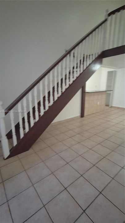 В аренду: $2,500 (2 спален, 2 ванн, 1000 Квадратных фут)