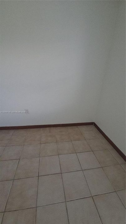 В аренду: $2,500 (2 спален, 2 ванн, 1000 Квадратных фут)