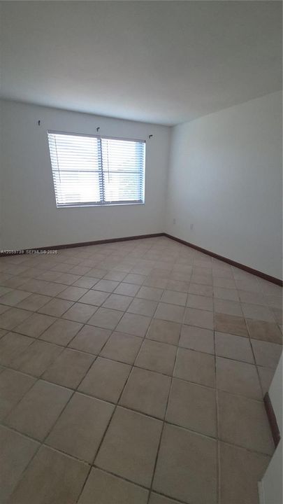 В аренду: $2,500 (2 спален, 2 ванн, 1000 Квадратных фут)