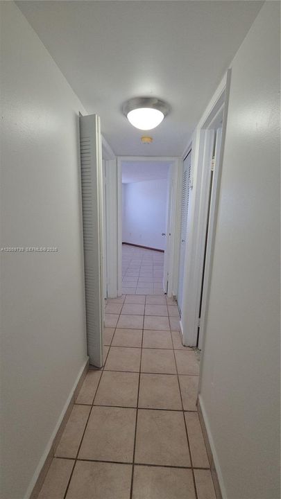 В аренду: $2,500 (2 спален, 2 ванн, 1000 Квадратных фут)