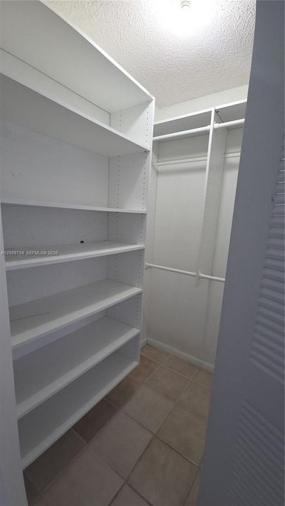 В аренду: $2,500 (2 спален, 2 ванн, 1000 Квадратных фут)