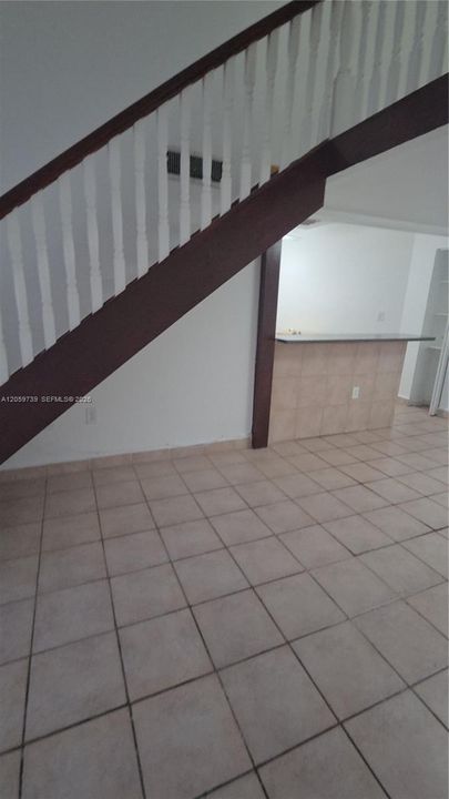 В аренду: $2,500 (2 спален, 2 ванн, 1000 Квадратных фут)
