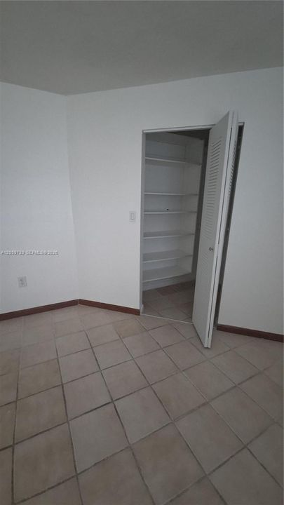 В аренду: $2,500 (2 спален, 2 ванн, 1000 Квадратных фут)