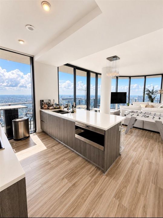 En Venta: $1,690,000 (3 camas, 3 baños, 1442 Pies cuadrados)