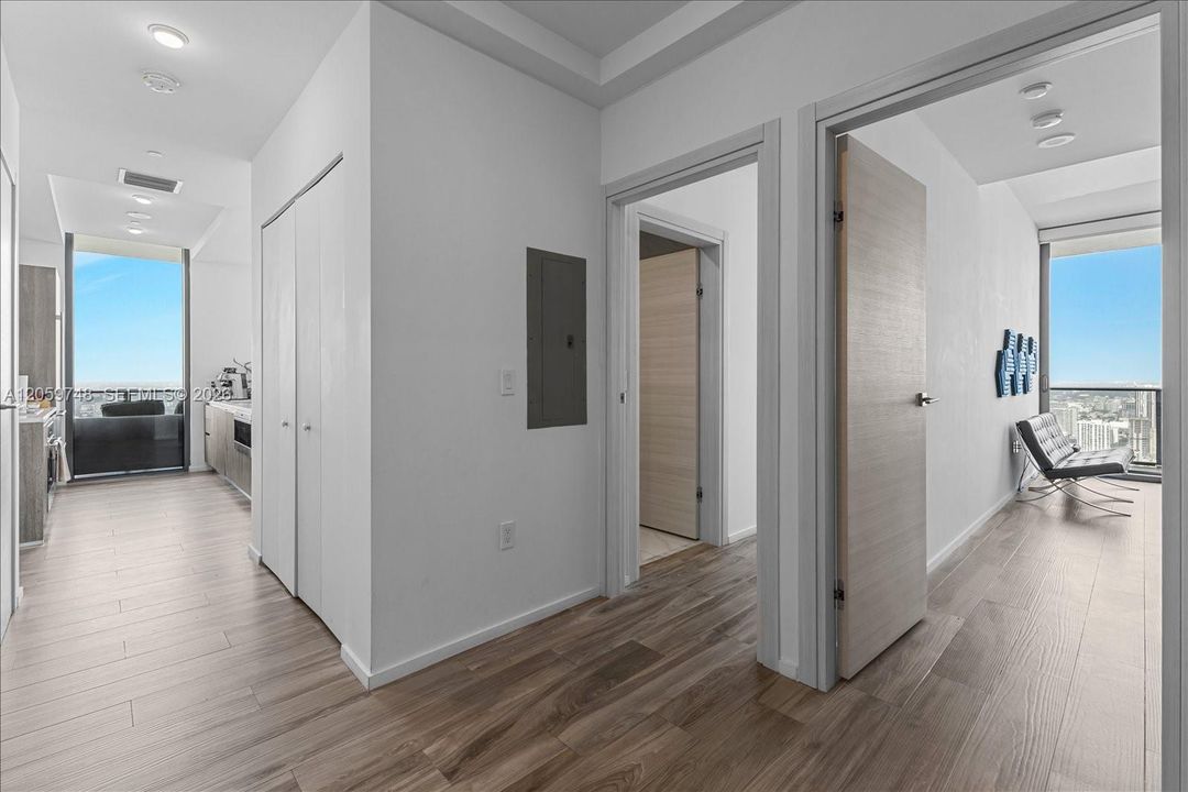 En Venta: $1,690,000 (3 camas, 3 baños, 1442 Pies cuadrados)