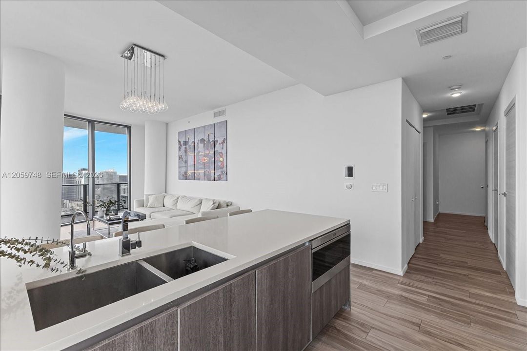 En Venta: $1,690,000 (3 camas, 3 baños, 1442 Pies cuadrados)