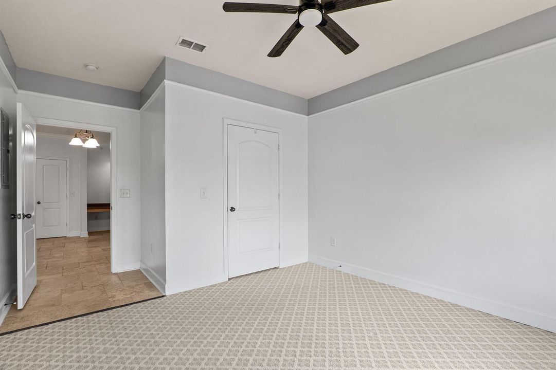 4-web-or-mls-Room-2