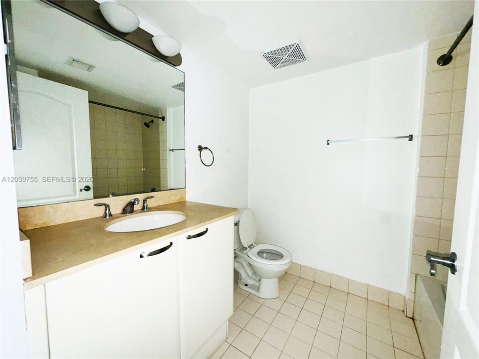 En Renta: $3,800 (2 camas, 2 baños, 1367 Pies cuadrados)