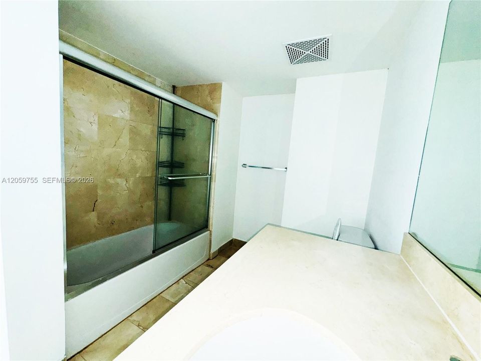 En Renta: $3,800 (2 camas, 2 baños, 1367 Pies cuadrados)