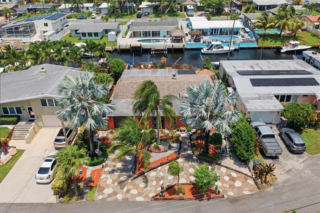 2-web-or-mls-2642-nassau-ln