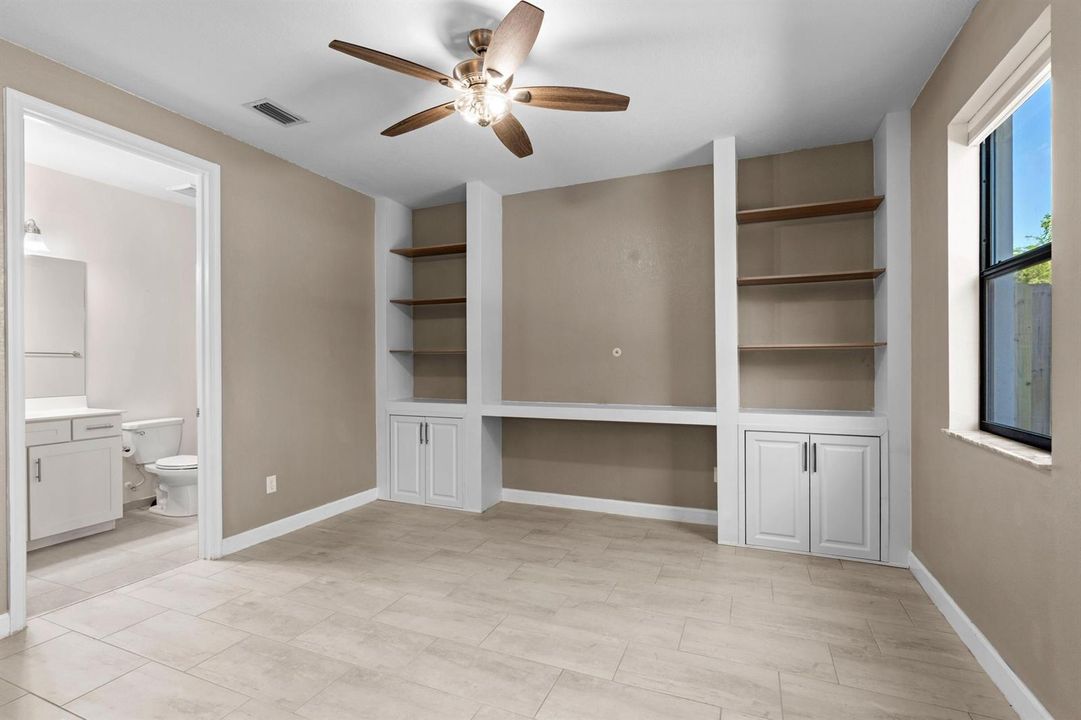 Living Area 2