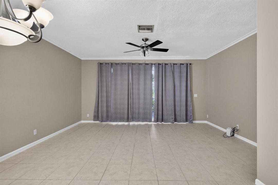 _14A4614