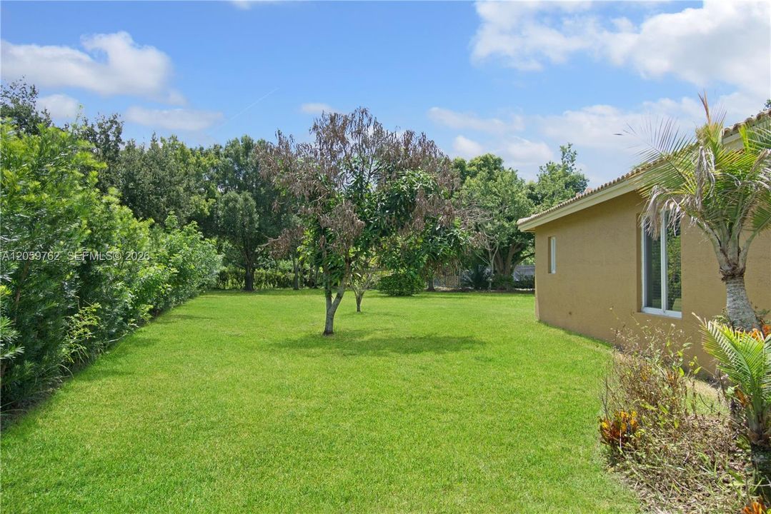 В аренду: $3,200 (4 спален, 2 ванн, 0 Квадратных фут)