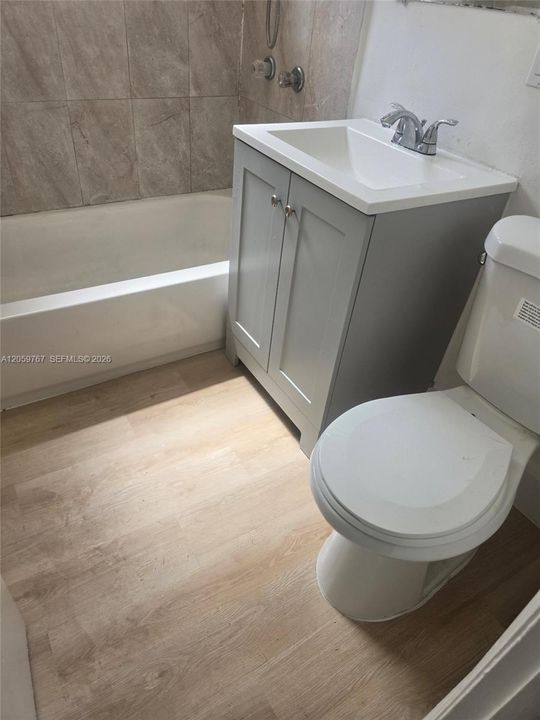 For Rent: $2,100 (2 beds, 1 baths, 1165 Square Feet)