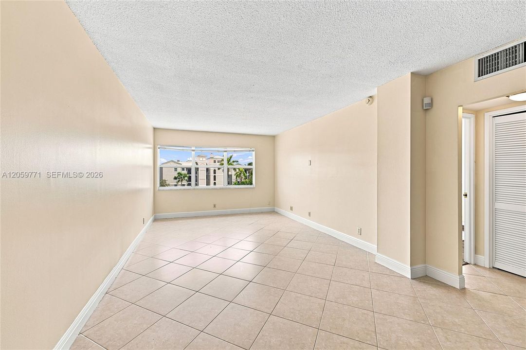 En Venta: $199,000 (1 camas, 1 baños, 720 Pies cuadrados)