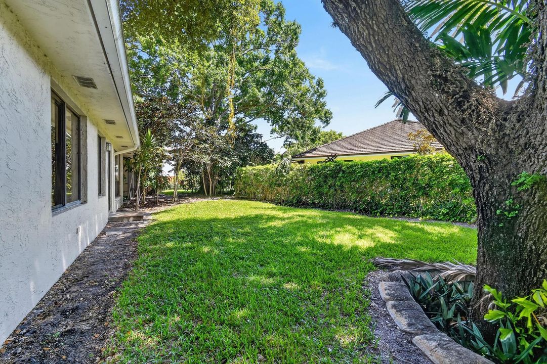 11453ShadyOaksLane(57)