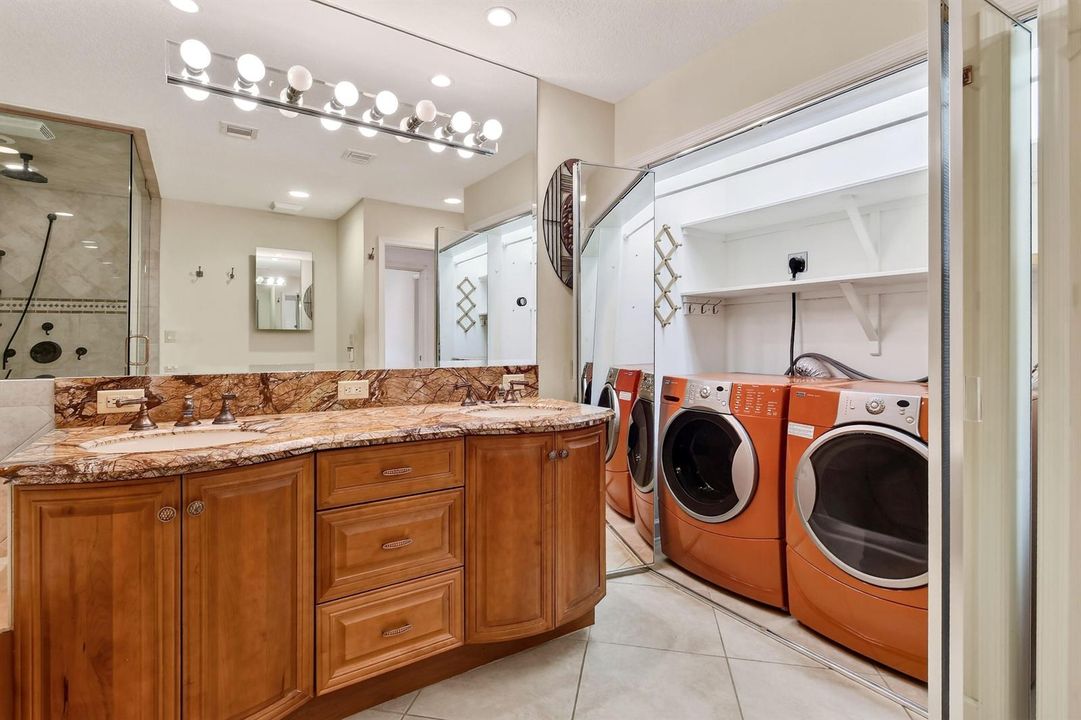 11453ShadyOaksLane(41)