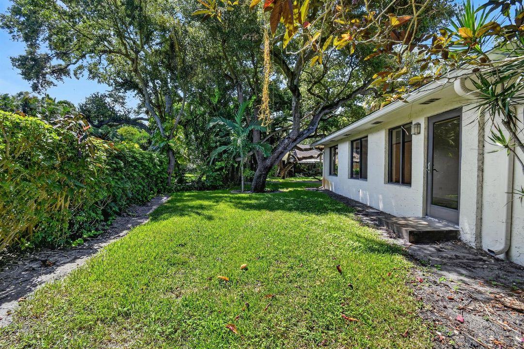 11453ShadyOaksLane(59)