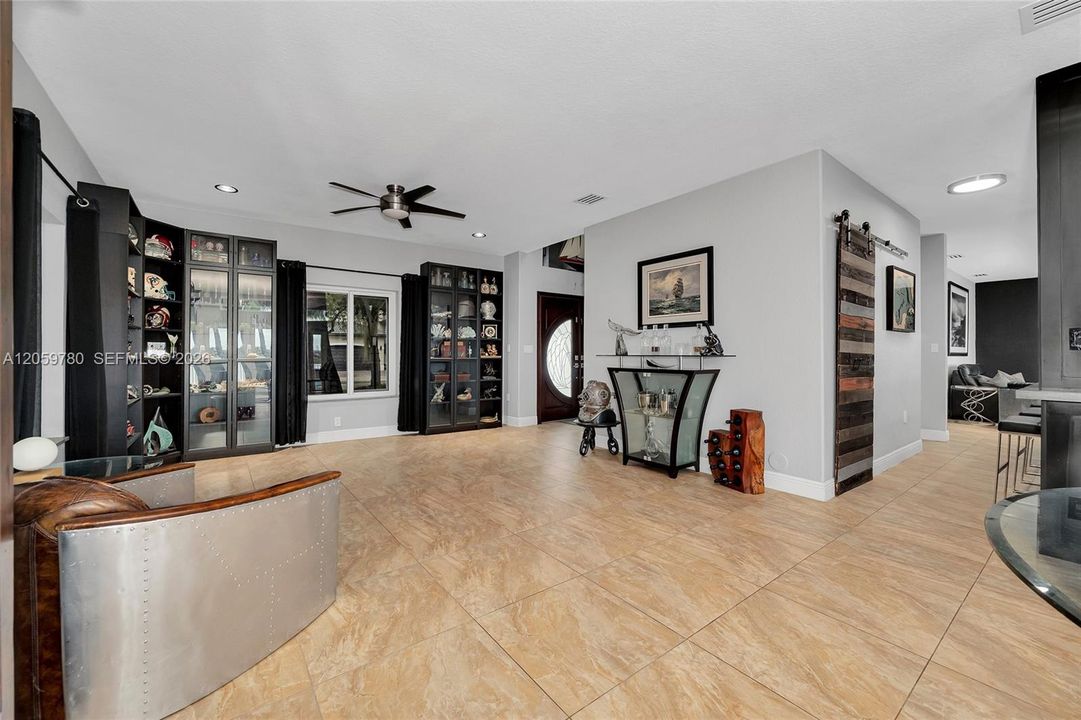 На продажу: $1,199,000 (4 спален, 3 ванн, 2388 Квадратных фут)