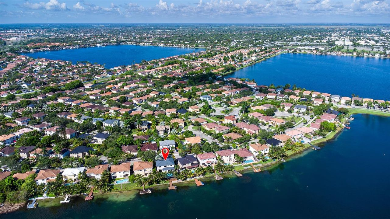 На продажу: $1,199,000 (4 спален, 3 ванн, 2388 Квадратных фут)