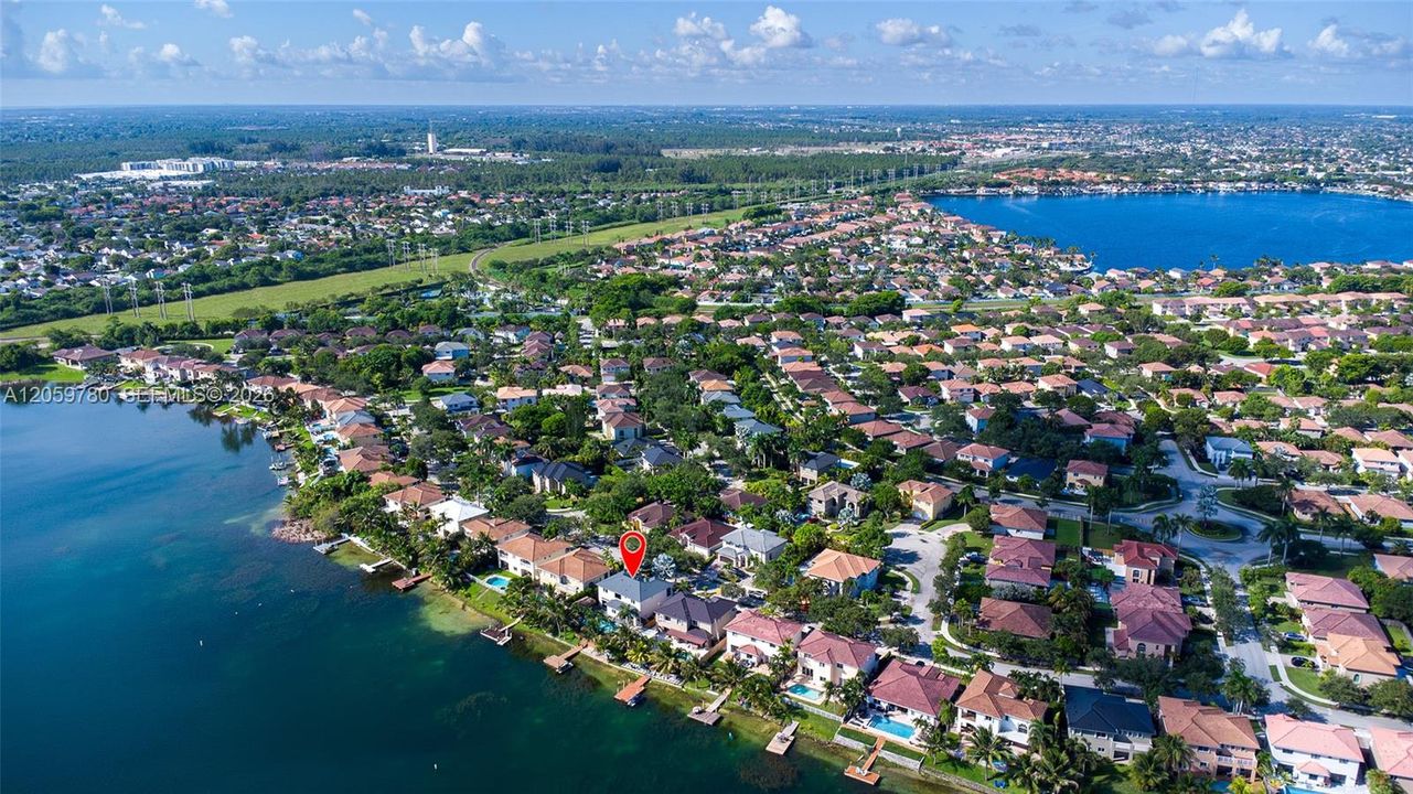 На продажу: $1,199,000 (4 спален, 3 ванн, 2388 Квадратных фут)