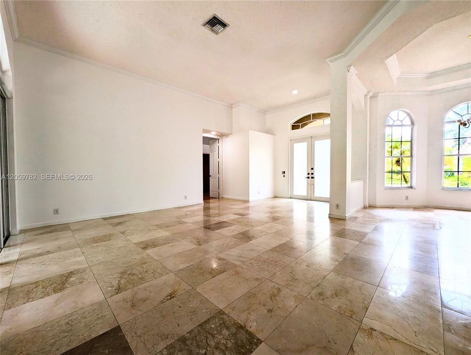 В аренду: $6,100 (4 спален, 3 ванн, 2777 Квадратных фут)